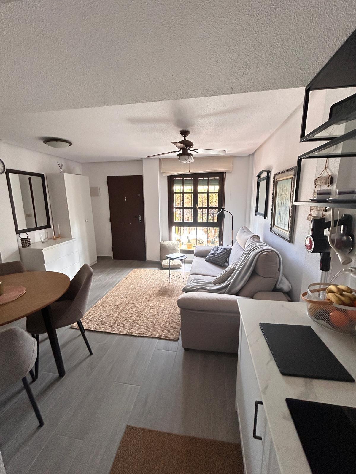 For sale - 2 Bedroom 1 Bathroom Bungalow in Torrevieja - Torre La Mata  - Alicante