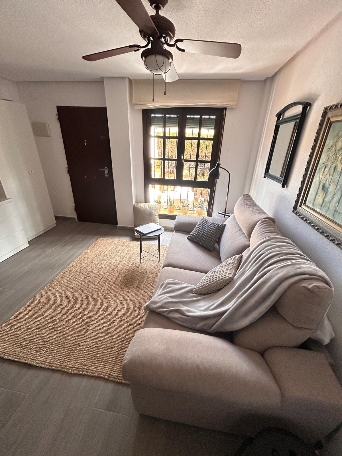For sale - 2 Bedroom 1 Bathroom Bungalow in Torrevieja - Torre La Mata  - Alicante