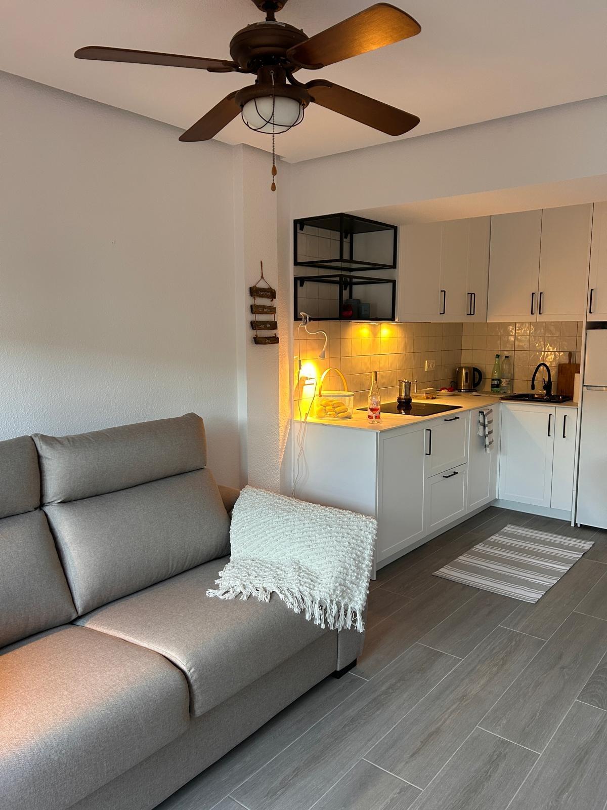 For sale - 2 Bedroom 1 Bathroom Bungalow in Torrevieja - Torre La Mata  - Alicante