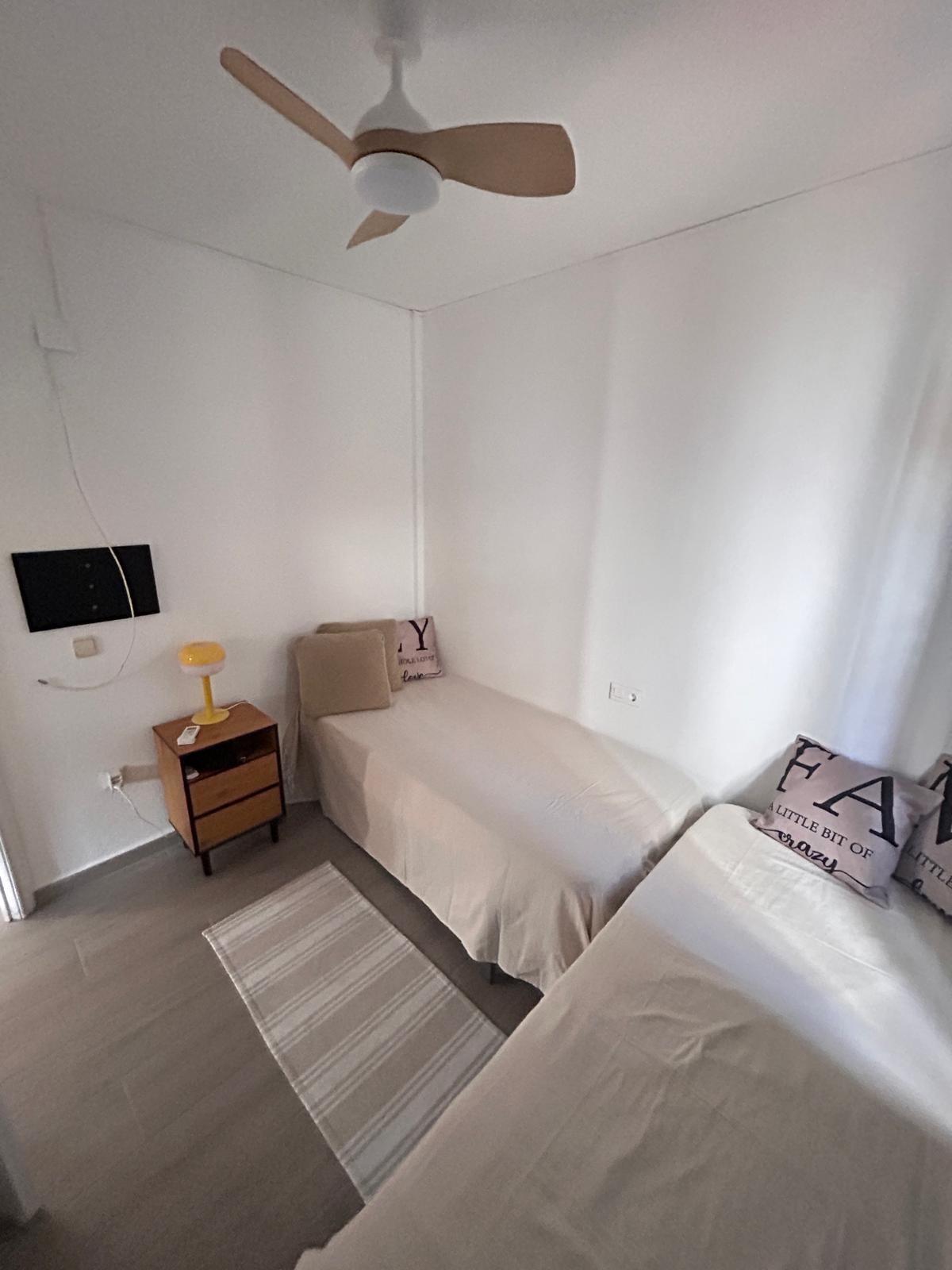 For sale - 2 Bedroom 1 Bathroom Bungalow in Torrevieja - Torre La Mata  - Alicante