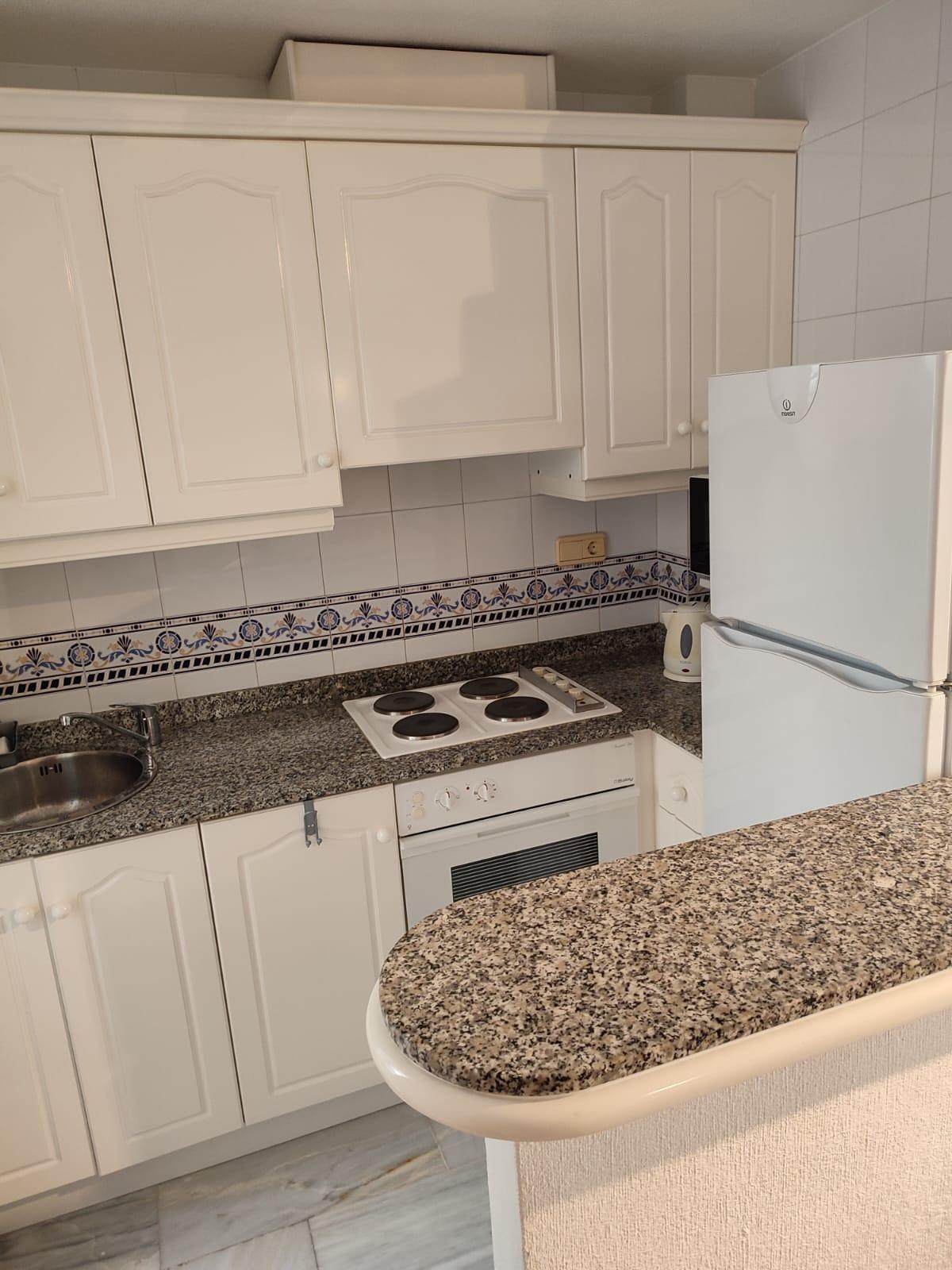 For sale - 2 Bedroom 1 Bathroom Apartment in Torrevieja - Los Frutales  - Alicante