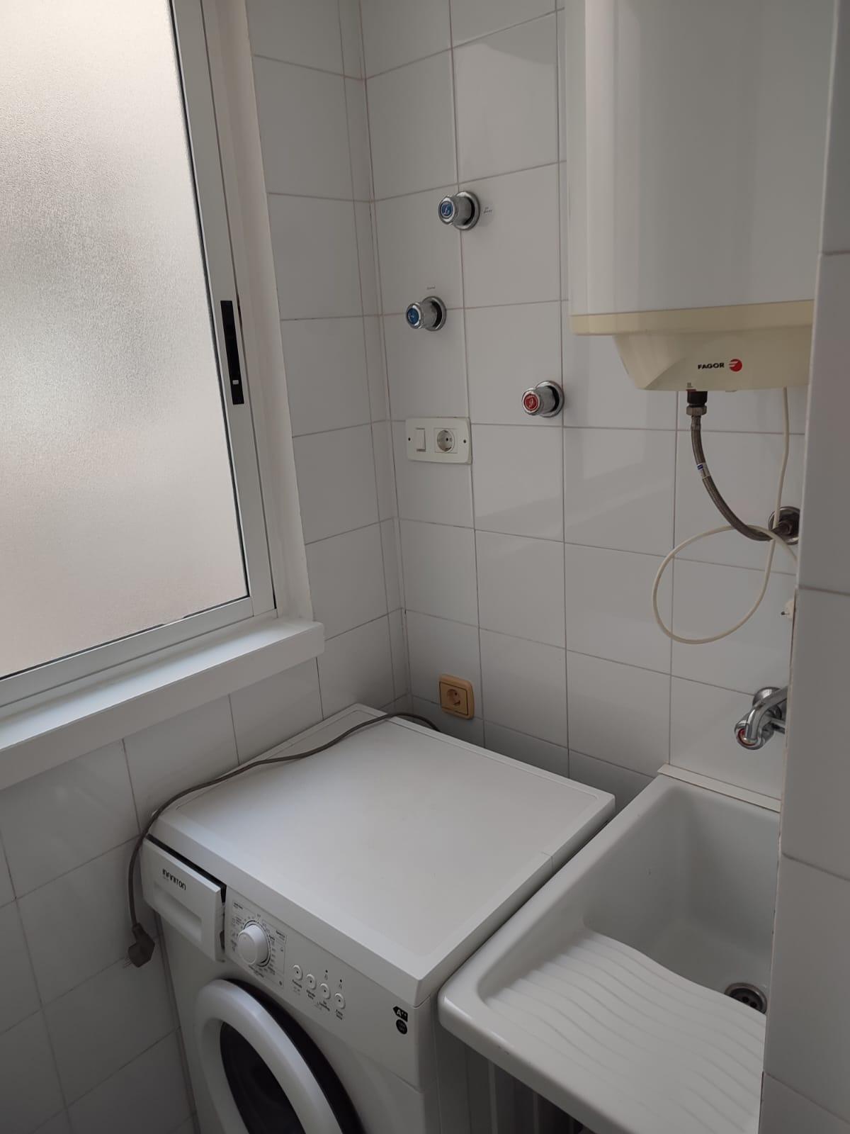 For sale - 2 Bedroom 1 Bathroom Apartment in Torrevieja - Los Frutales  - Alicante