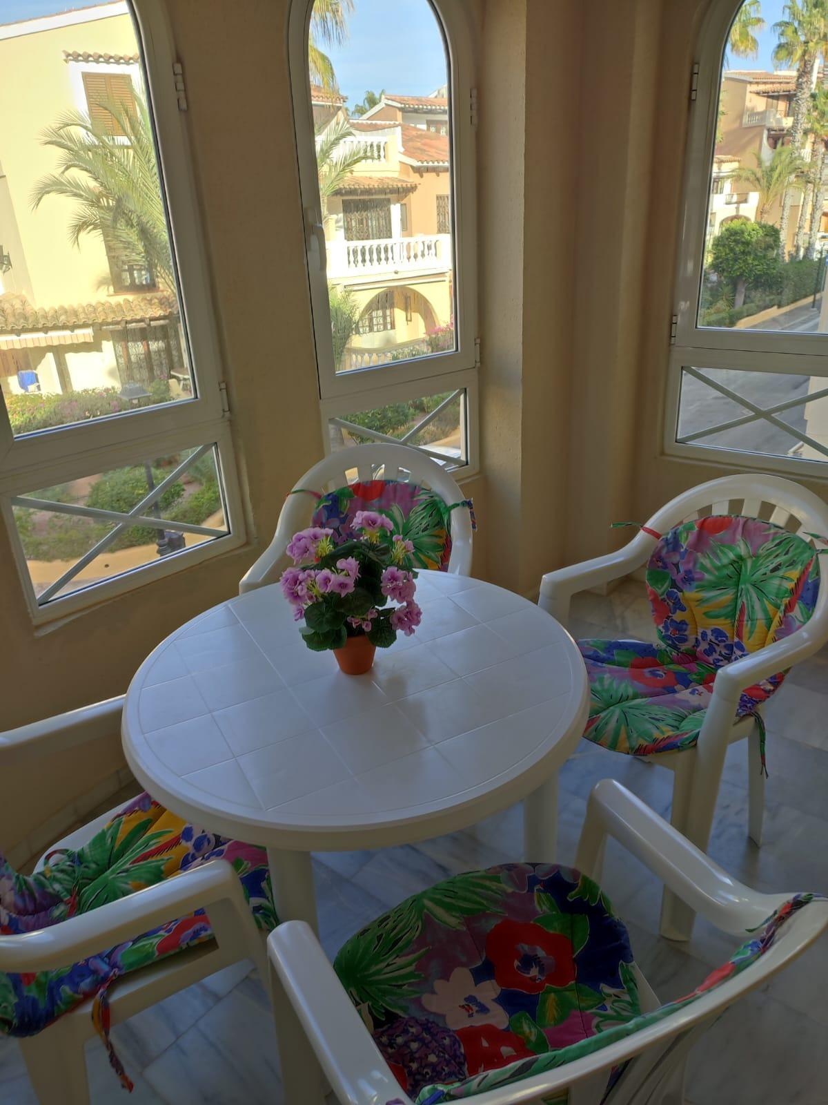For sale - 2 Bedroom 1 Bathroom Apartment in Torrevieja - Los Frutales  - Alicante
