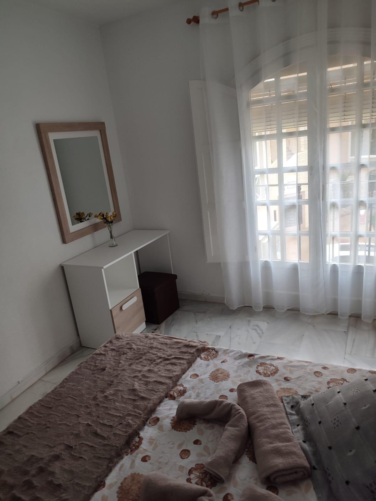For sale - 2 Bedroom 1 Bathroom Apartment in Torrevieja - Los Frutales  - Alicante