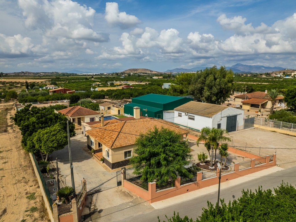 7 Bedroom 4 Bathroom Villa in Orihuela