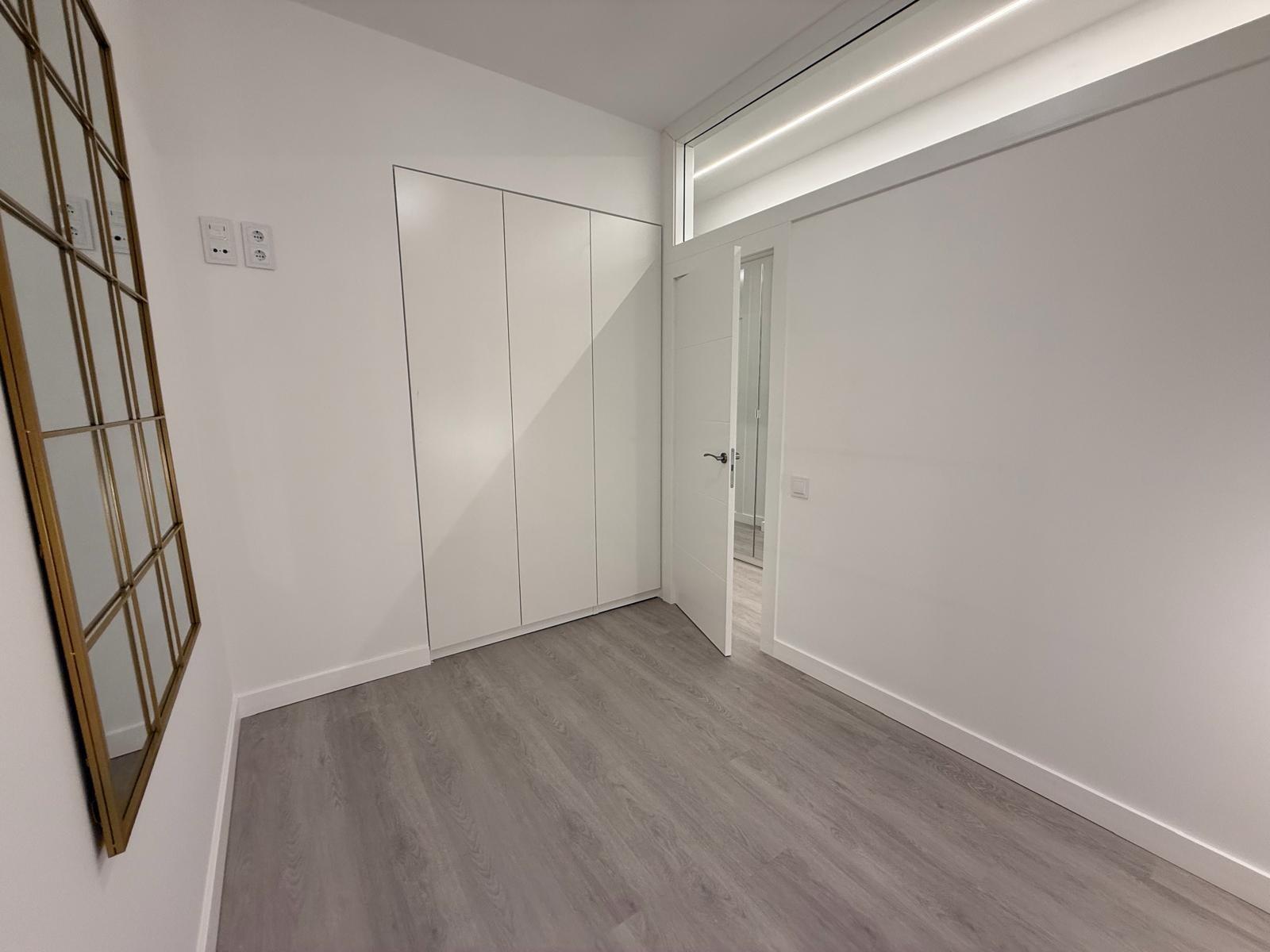 For sale - 2 Bedroom 1 Bathroom Apartment in Torrevieja - Playa Del Cura  - Alicante