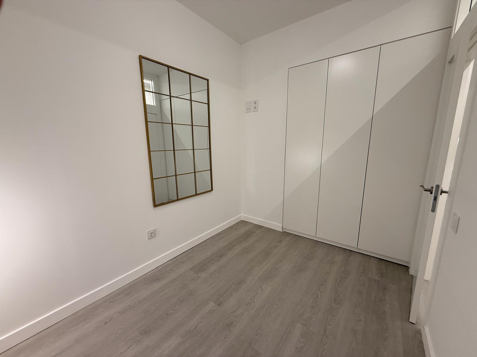 For sale - 2 Bedroom 1 Bathroom Apartment in Torrevieja - Playa Del Cura  - Alicante