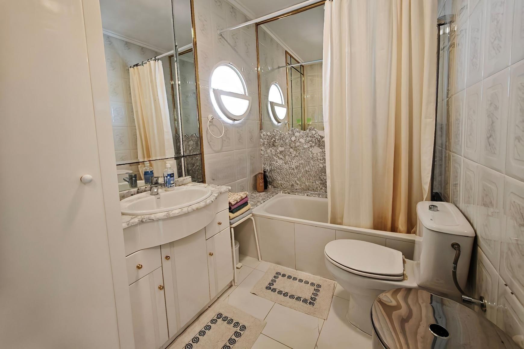 For sale - 2 Bedroom 1 Bathroom Bungalow in Torrevieja - Los Balcones - Los Altos Del Edén  - Alicante