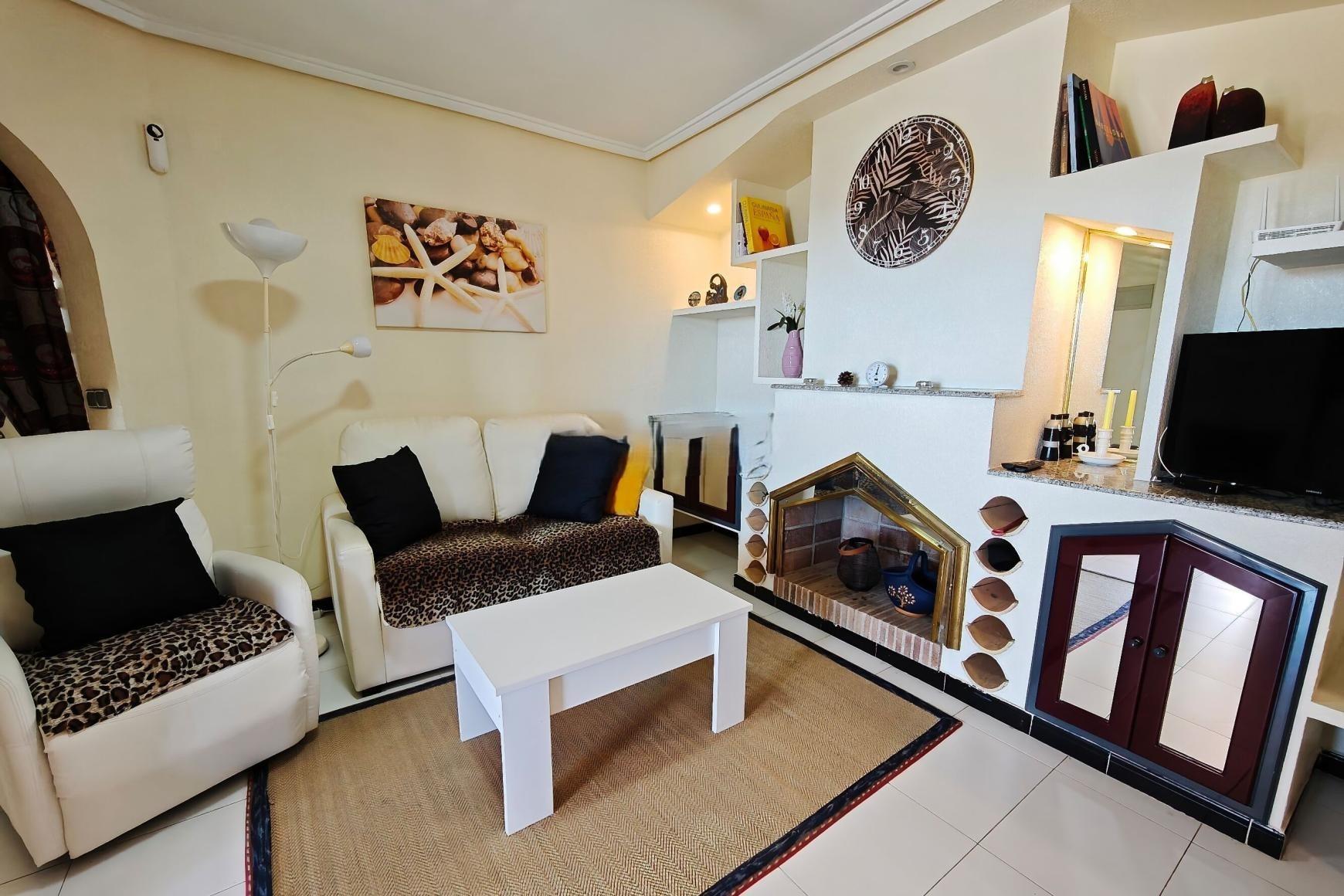 For sale - 2 Bedroom 1 Bathroom Bungalow in Torrevieja - Los Balcones - Los Altos Del Edén  - Alicante