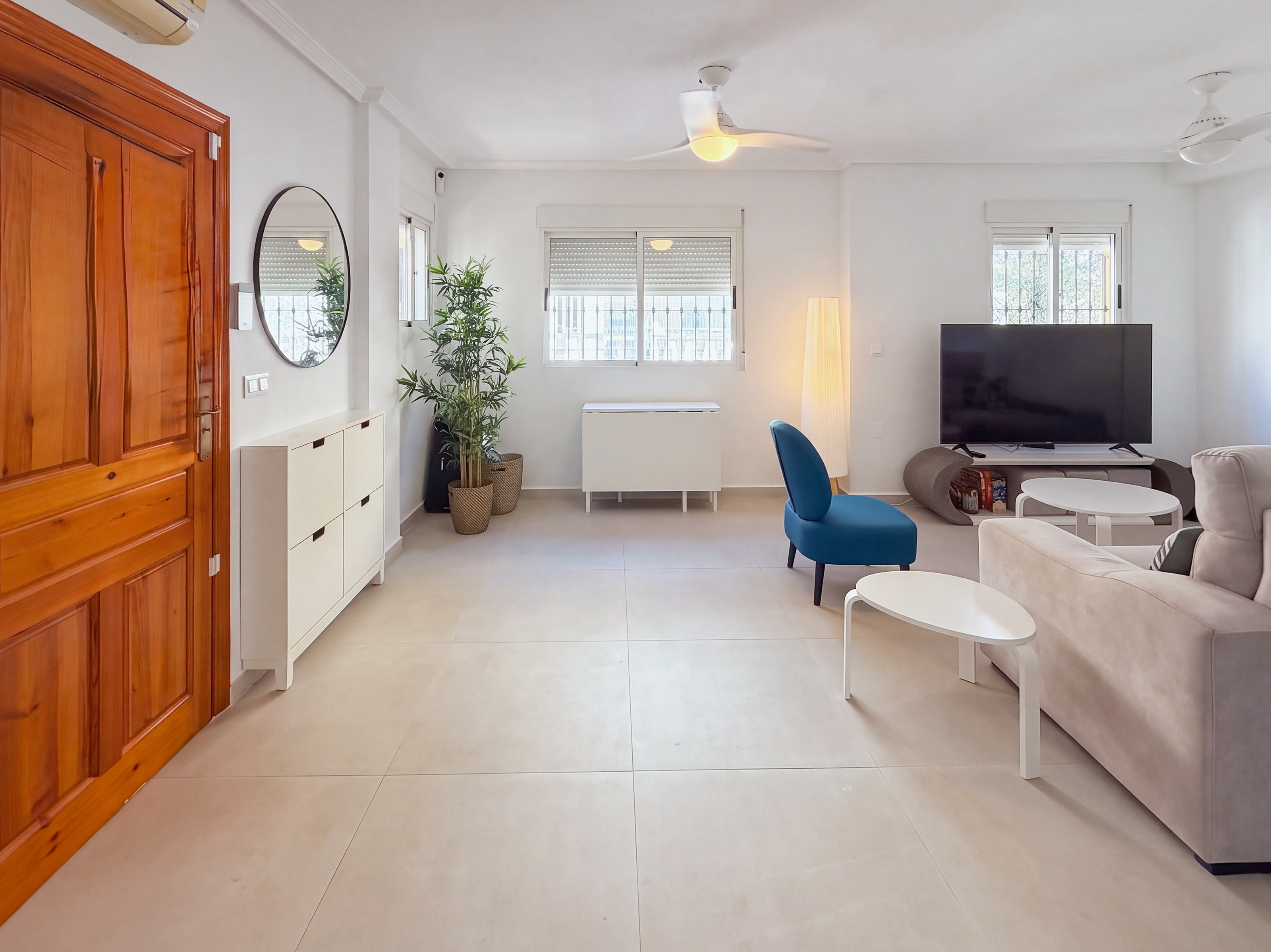 For sale - 3 Bedroom 2 Bathroom Town House in Orihuela Costa - Costa Blanca  - Alicante