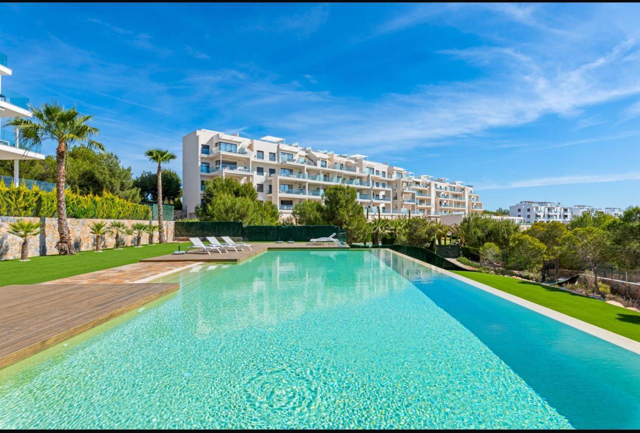 For sale - 2 Bedroom 2 Bathroom Apartment in Orihuela Costa - Costa Blanca  - Alicante