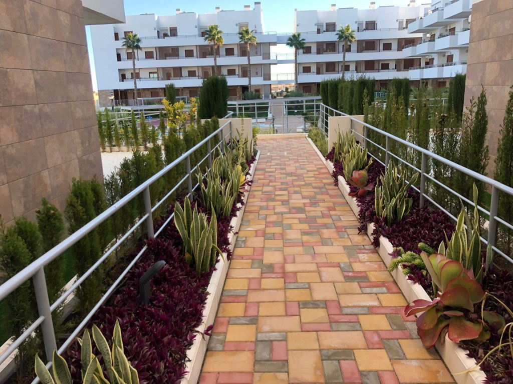 For sale - 2 Bedroom 2 Bathroom Apartment in Lomas de Cabo Roig - , Lomas de Cabo Roig, Alicante, Spain - Alicante