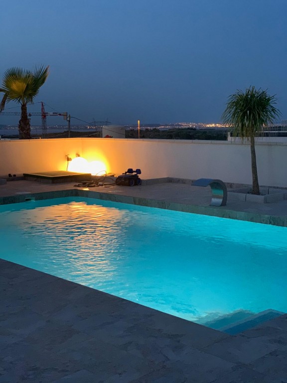 For sale - 3 Bedroom 3 Bathroom Villa in San Miguel de Salinas - , San Miguel de Salinas, Alicante, Spain - Alicante