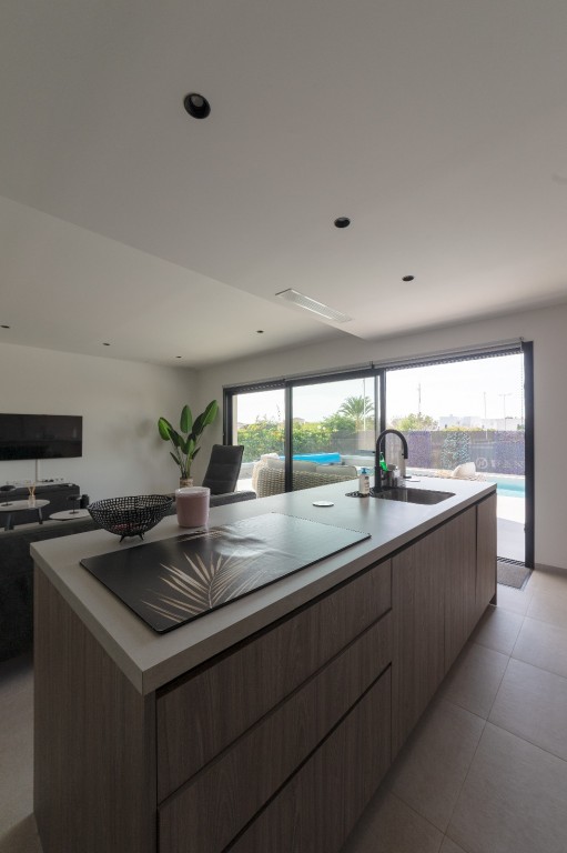 For sale - 4 Bedroom 3 Bathroom Villa in Los Montesinos - , Los Montesinos, Alicante, Spain - Alicante