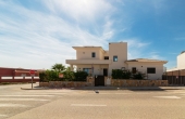 59-1482842/81529, 4 Bedroom 3 Bathroom Villa in Los Montesinos