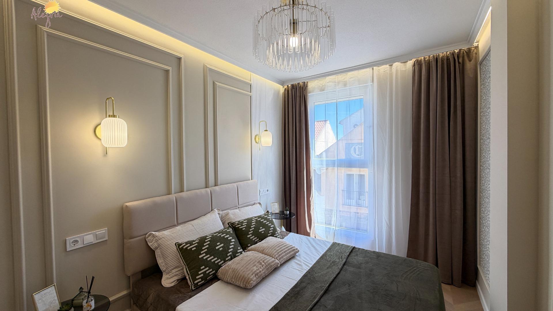 For sale - 2 Bedroom 1 Bathroom Apartment in Torrevieja - Estacion De Autobuses  - Alicante