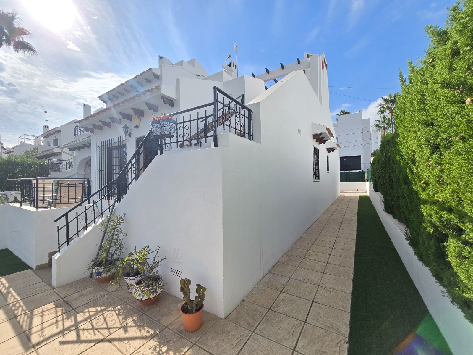 For sale - 2 Bedroom 1 Bathroom Town House in Villamartin - Costa Blanca  - Alicante