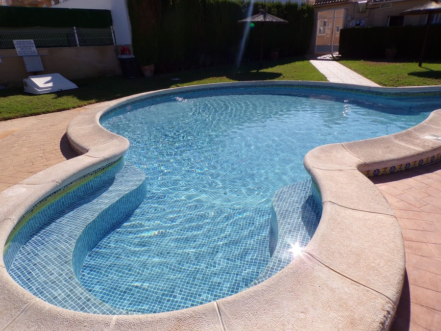 For sale - 2 Bedroom 2 Bathroom Detached Villa in Villamartin - , Villamartin, Alicante, Spain - Alicante