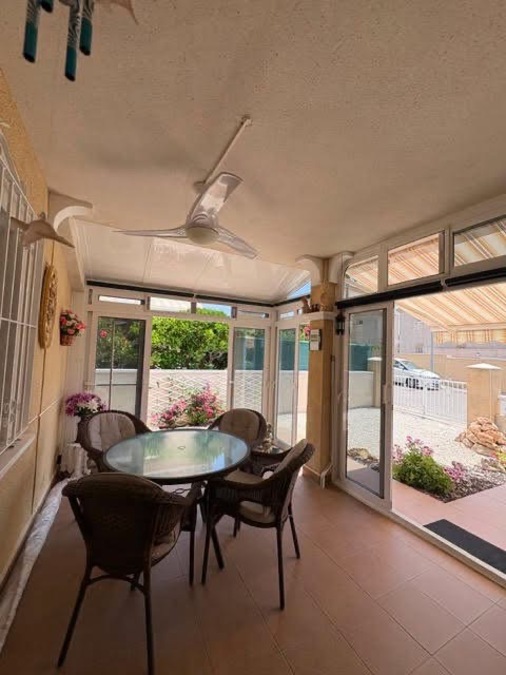 For sale - 2 Bedroom 2 Bathroom Detached Villa in Villamartin - , Villamartin, Alicante, Spain - Alicante