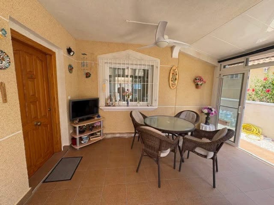For sale - 2 Bedroom 2 Bathroom Detached Villa in Villamartin - , Villamartin, Alicante, Spain - Alicante