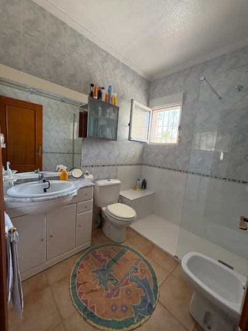 For sale - 2 Bedroom 2 Bathroom Detached Villa in Villamartin - , Villamartin, Alicante, Spain - Alicante
