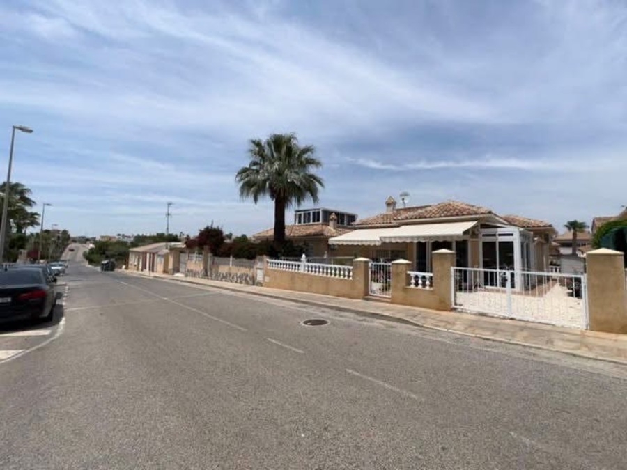 2 Bedroom 2 Bathroom Detached Villa in Villamartin