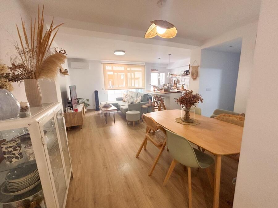 For sale - 3 Bedroom 2 Bathroom Apartment in Torrevieja - , Torrevieja, Alicante, Spain - Alicante