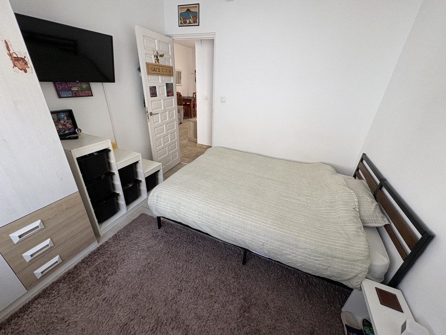 For sale - 2 Bedroom 1 Bathroom House in Villamartin - , Villamartin, Alicante, Spain - Alicante