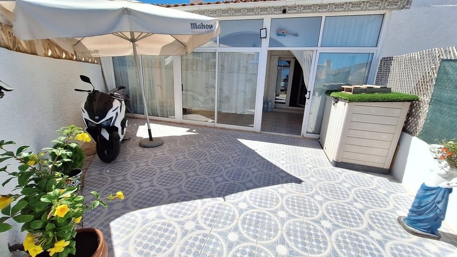 2 Bedroom 1 Bathroom House in Villamartin