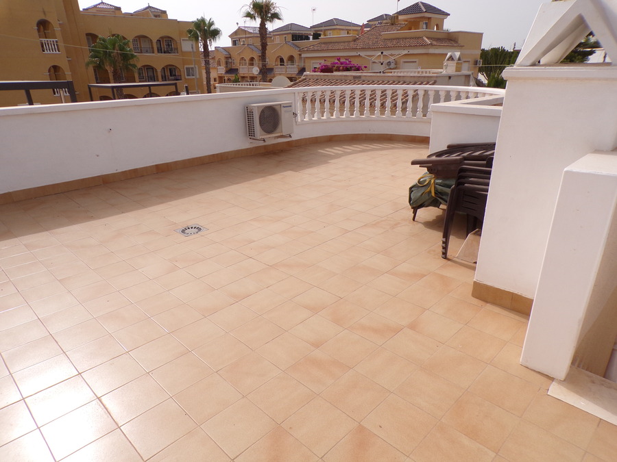 For sale - 2 Bedroom 1 Bathroom Detached Villa in Campoamor - , Campoamor, Alicante, Spain - Alicante