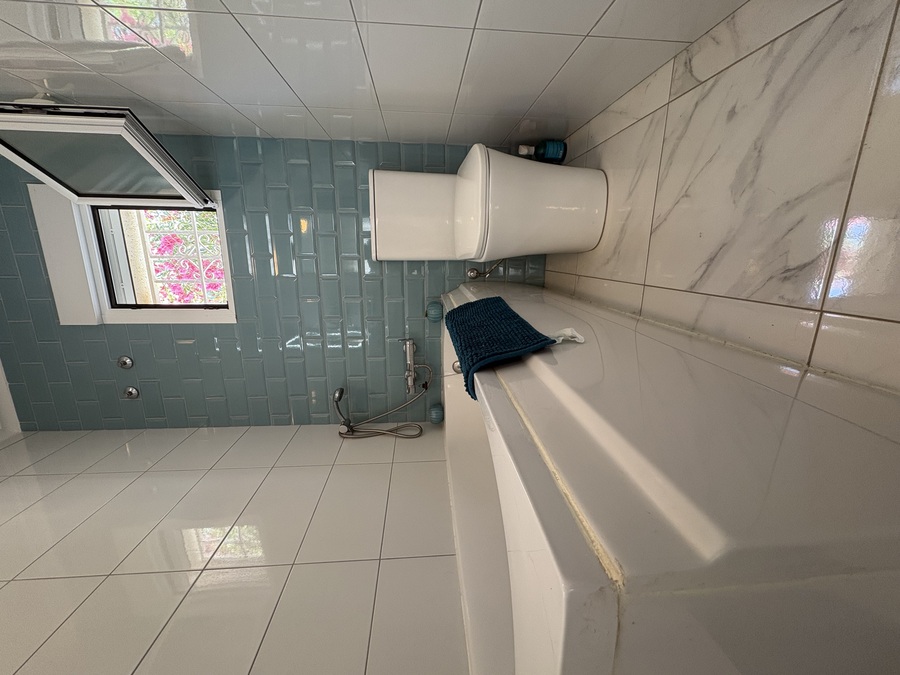 For sale - 3 Bedroom 2 Bathroom Villa in Orihuela Costa - , Orihuela Costa, Alicante, Spain - Alicante