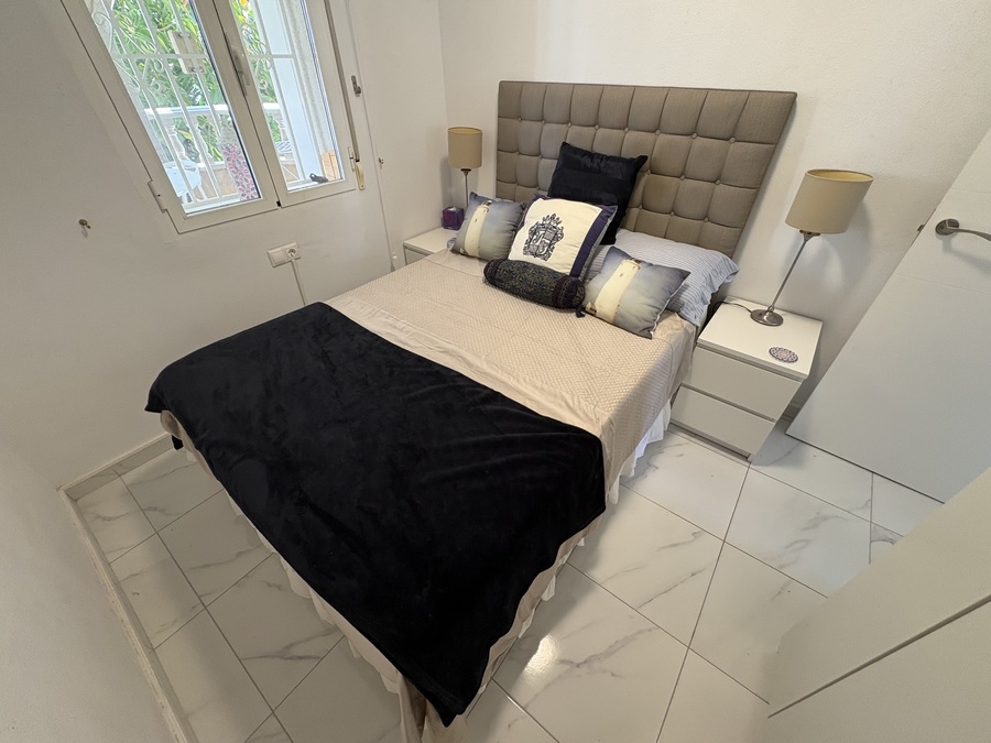 For sale - 3 Bedroom 2 Bathroom Villa in Orihuela Costa - , Orihuela Costa, Alicante, Spain - Alicante