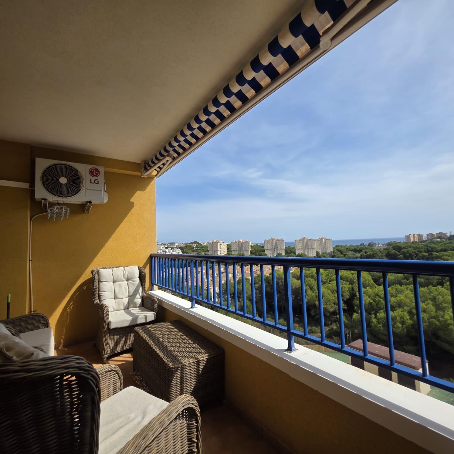 For sale - 3 Bedroom 2 Bathroom Apartment in Orihuela Costa - Altos De Campoamor  - Alicante