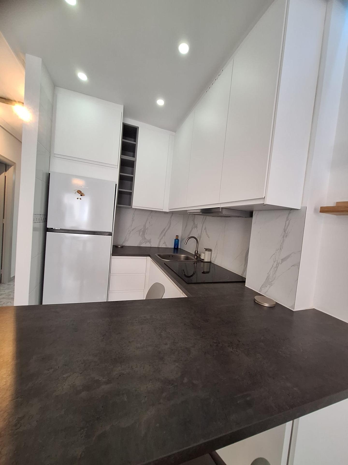 For sale - 2 Bedroom 1 Bathroom Apartment in Torrevieja - Nueva Torrevieja  - Alicante