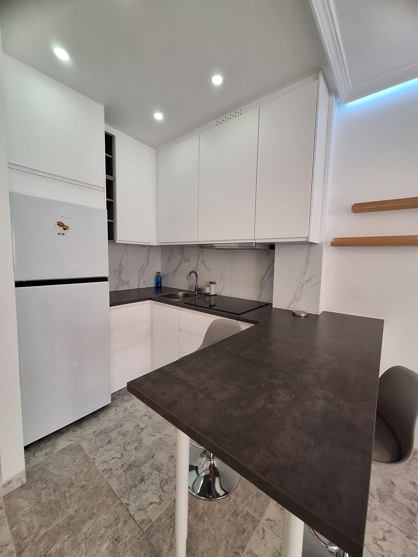 For sale - 2 Bedroom 1 Bathroom Apartment in Torrevieja - Nueva Torrevieja  - Alicante