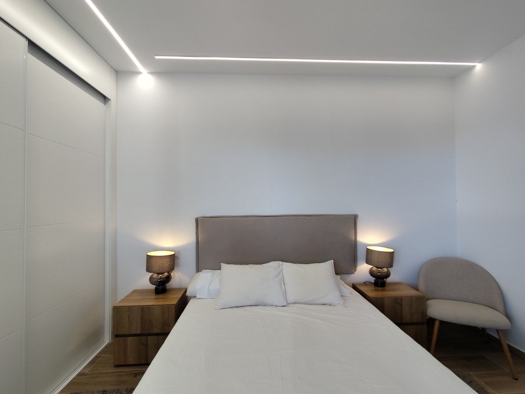 For sale - 3 Bedroom 2 Bathroom Penthouse in Villamartin - Villamartin  - Alicante