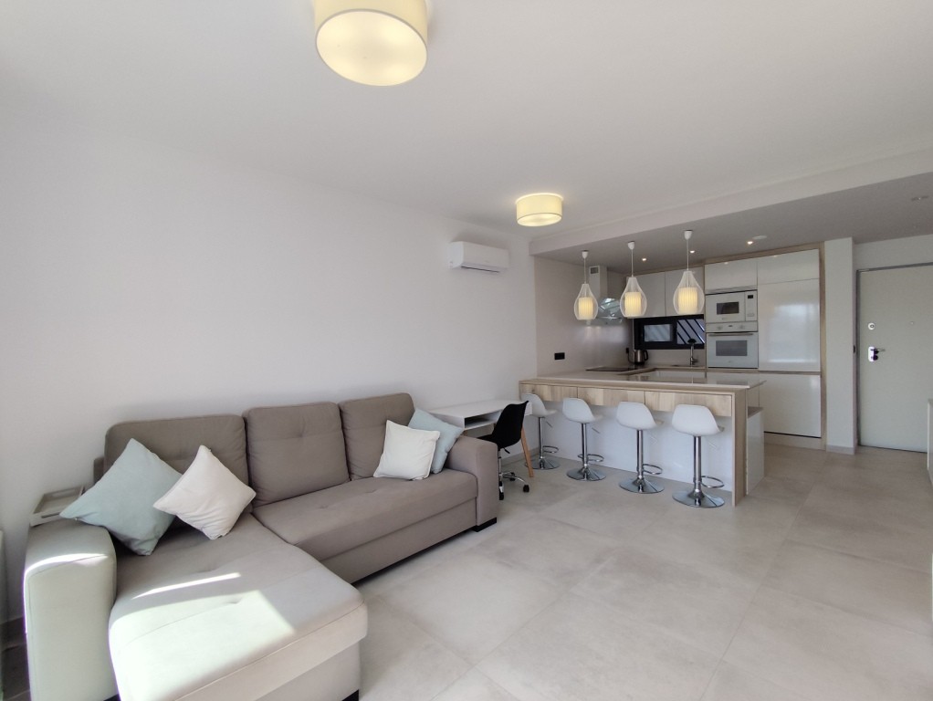 For sale - 3 Bedroom 2 Bathroom Penthouse in El Raso - El Raso  - Alicante