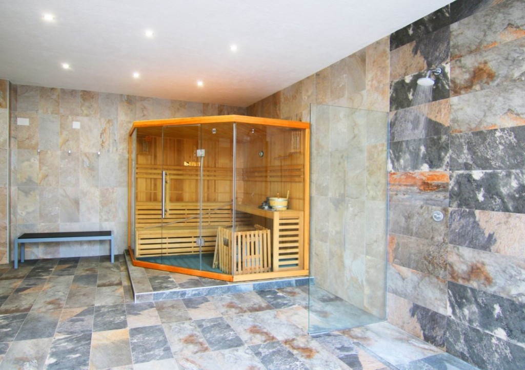 For sale - 3 Bedroom 2 Bathroom Penthouse in El Raso - El Raso  - Alicante
