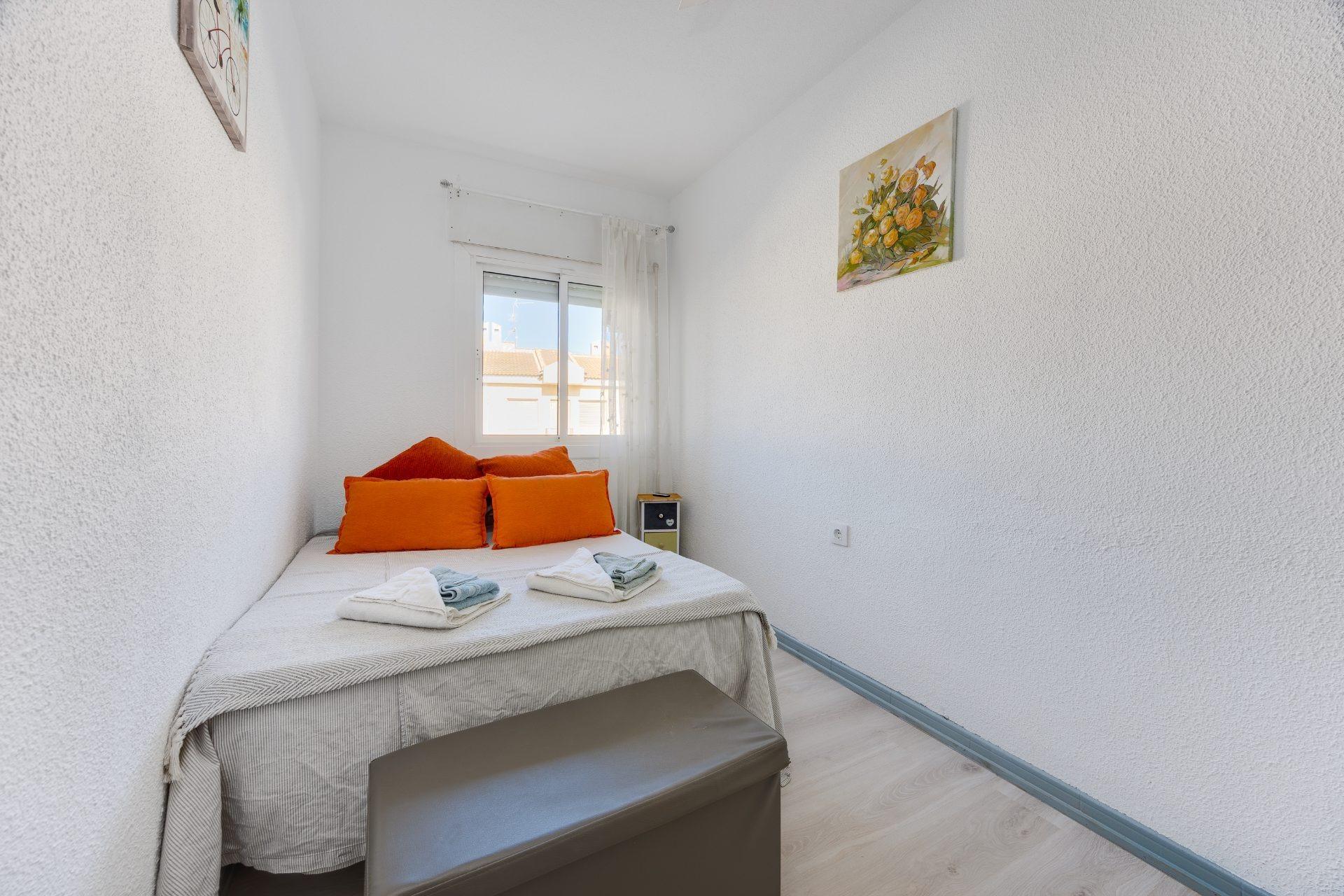 For sale - 2 Bedroom 1 Bathroom Bungalow in San Pedro del Pinatar - Lo Pagan  - Murcia