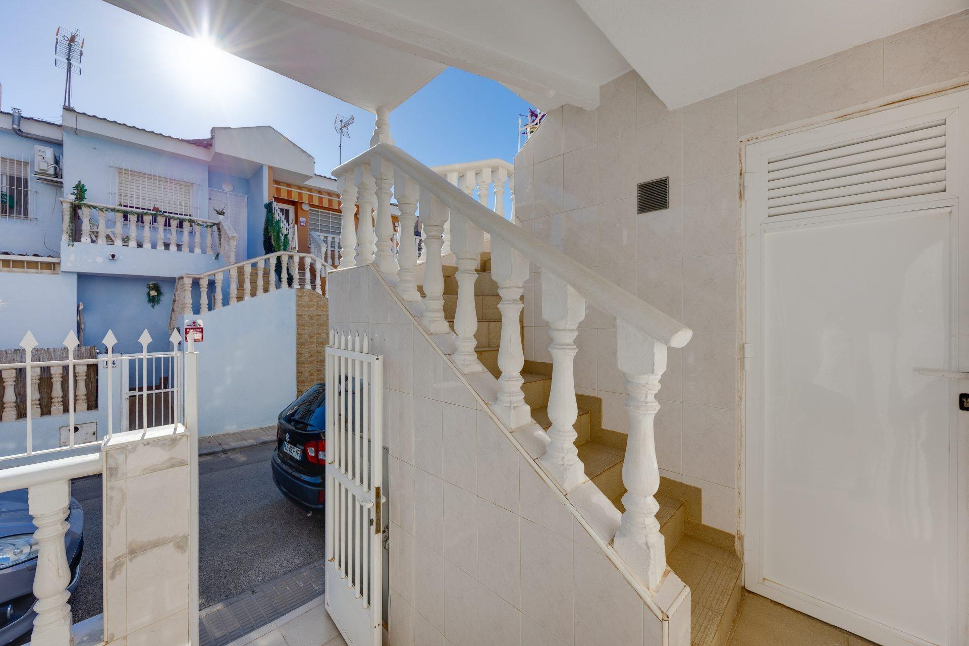 For sale - 2 Bedroom 1 Bathroom Bungalow in San Pedro del Pinatar - Lo Pagan  - Murcia