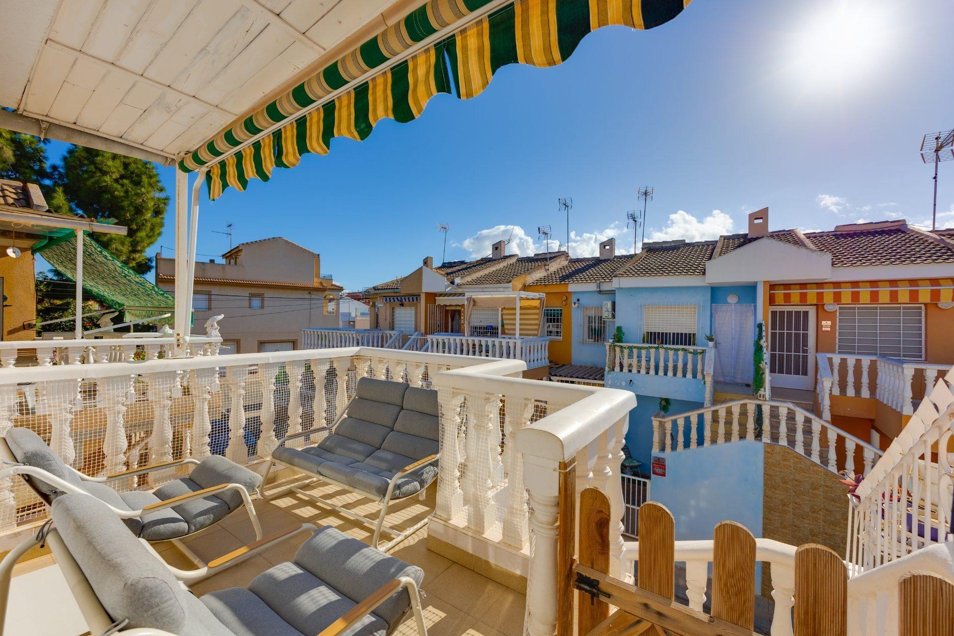For sale - 2 Bedroom 1 Bathroom Bungalow in San Pedro del Pinatar - Lo Pagan  - Murcia