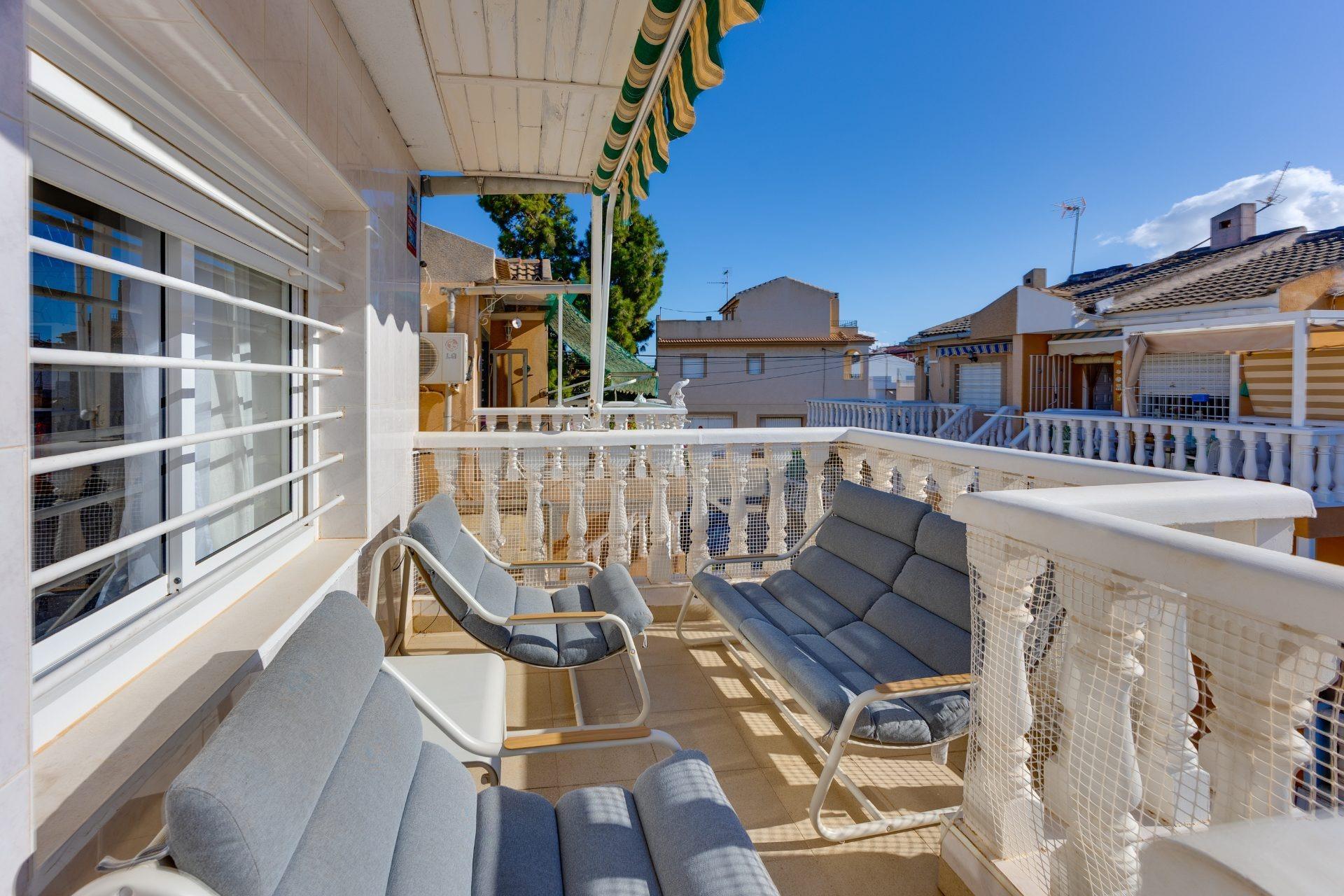 For sale - 2 Bedroom 1 Bathroom Bungalow in San Pedro del Pinatar - Lo Pagan  - Murcia
