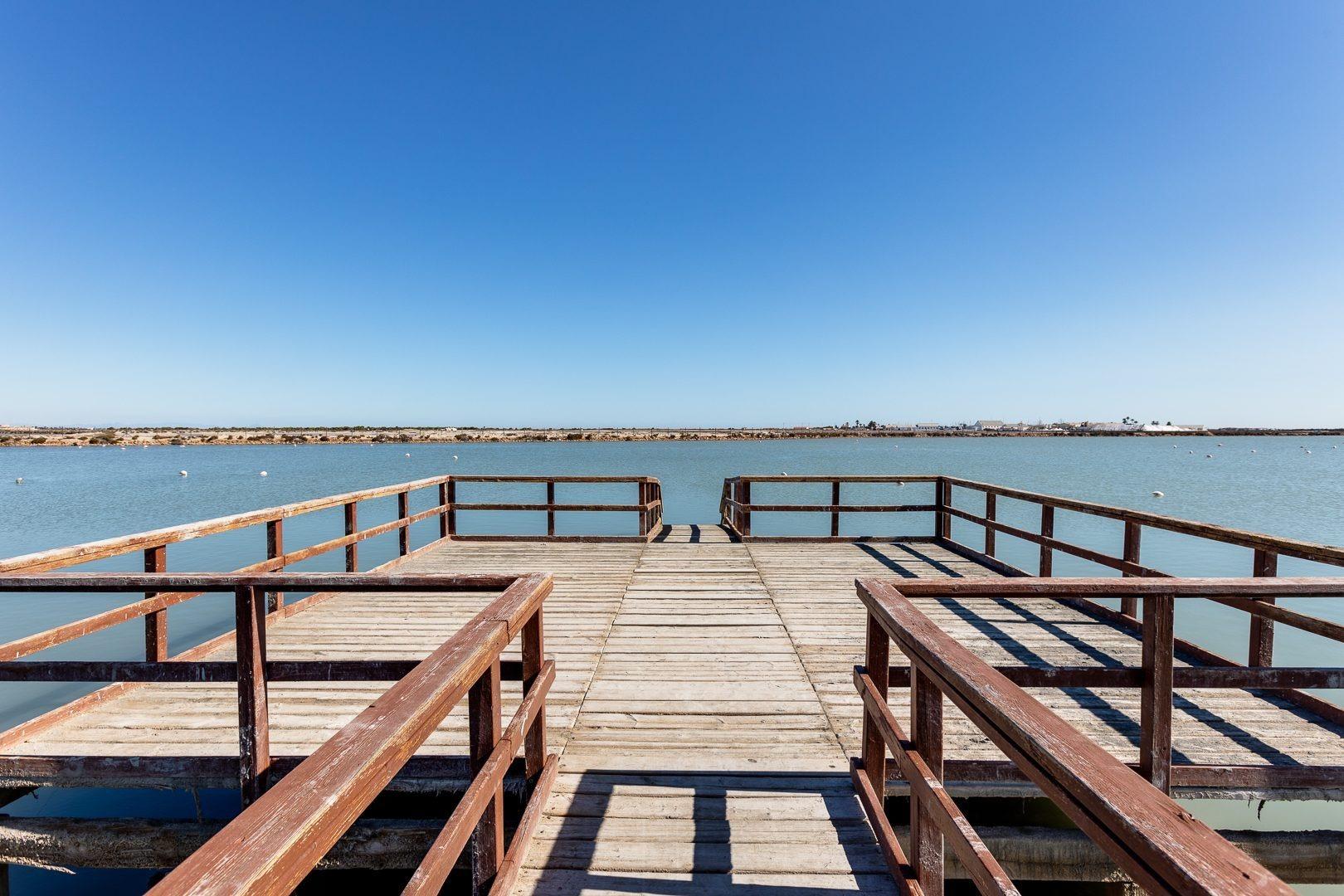 For sale - 2 Bedroom 1 Bathroom Bungalow in San Pedro del Pinatar - Lo Pagan  - Murcia