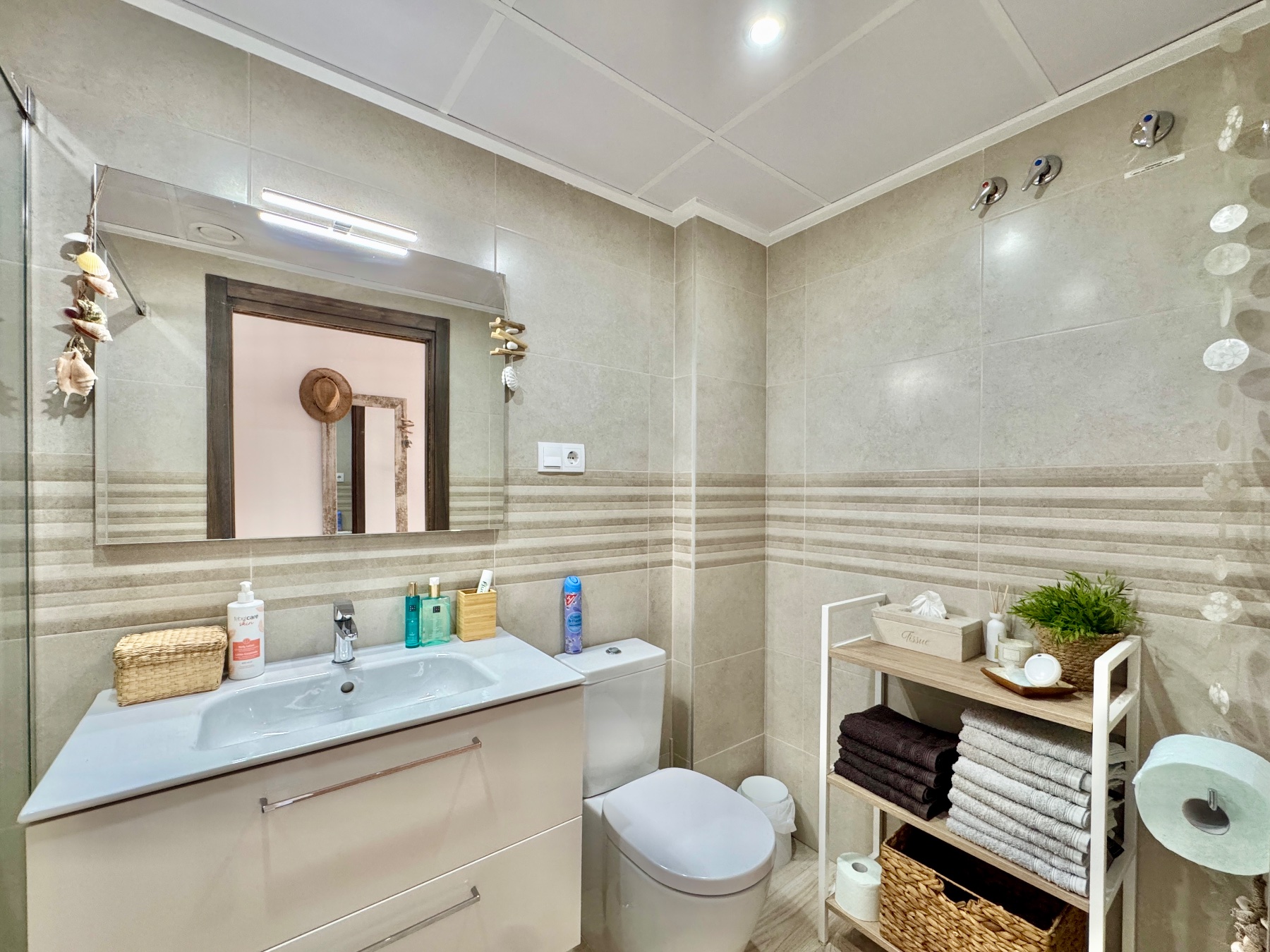 For sale - 2 Bedroom 2 Bathroom Apartment in Orihuela - Inland  - Alicante
