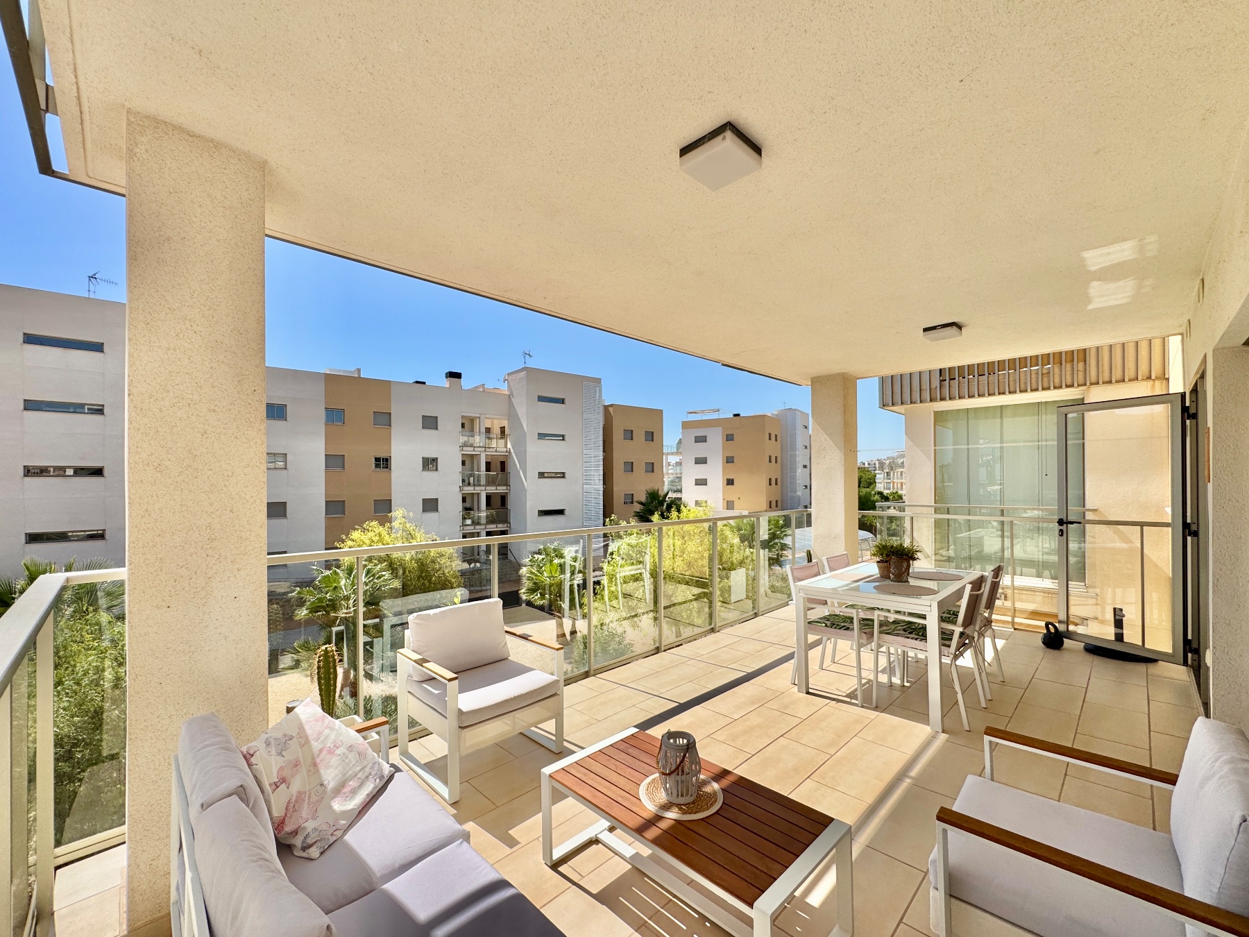 For sale - 2 Bedroom 2 Bathroom Apartment in Orihuela - Inland  - Alicante