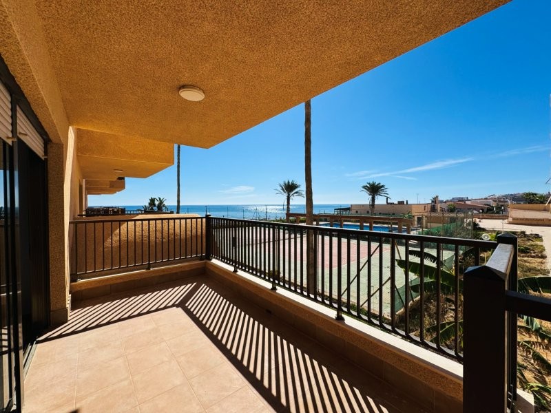 For sale - 3 Bedroom 2 Bathroom Apartment in La Mata - Costa Blanca  - Alicante
