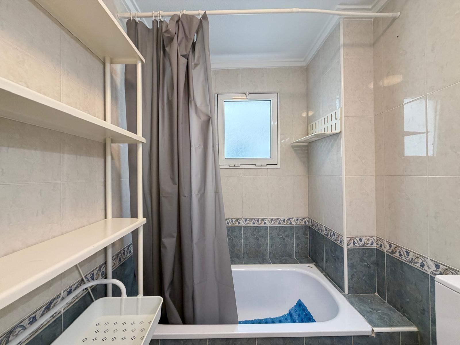 For sale - 2 Bedroom 1 Bathroom Apartment in Torrevieja - PARQUE DE LAS NACIONES  - Alicante