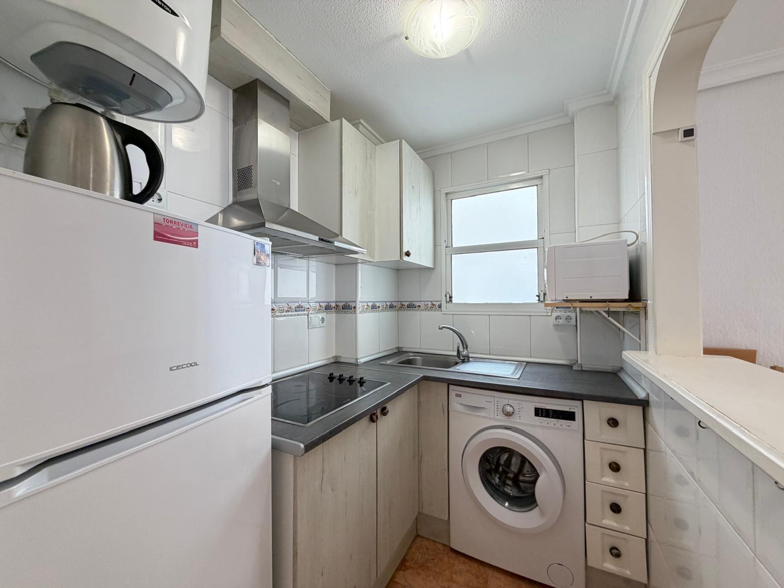 For sale - 2 Bedroom 1 Bathroom Apartment in Torrevieja - PARQUE DE LAS NACIONES  - Alicante