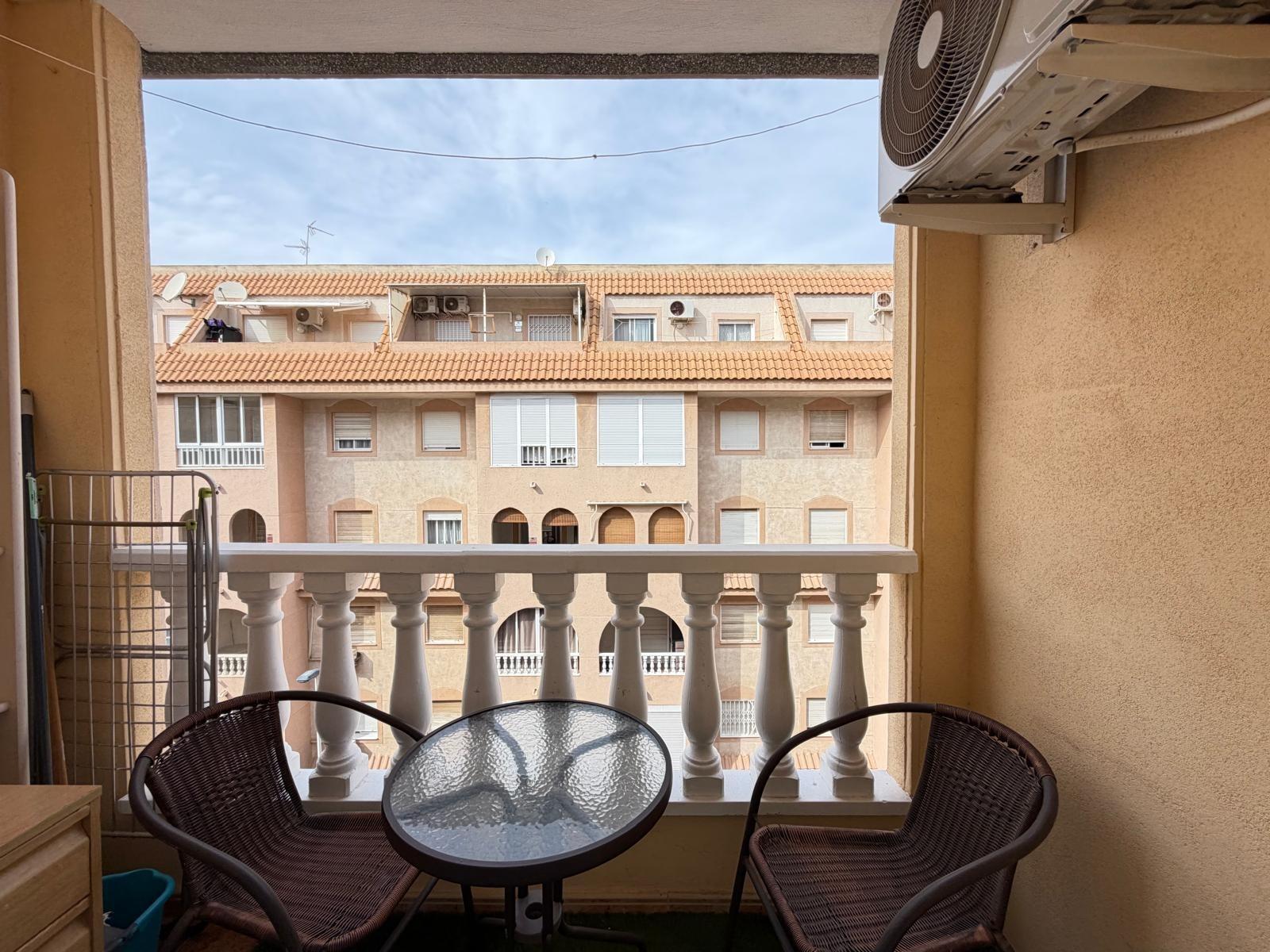 For sale - 2 Bedroom 1 Bathroom Apartment in Torrevieja - PARQUE DE LAS NACIONES  - Alicante