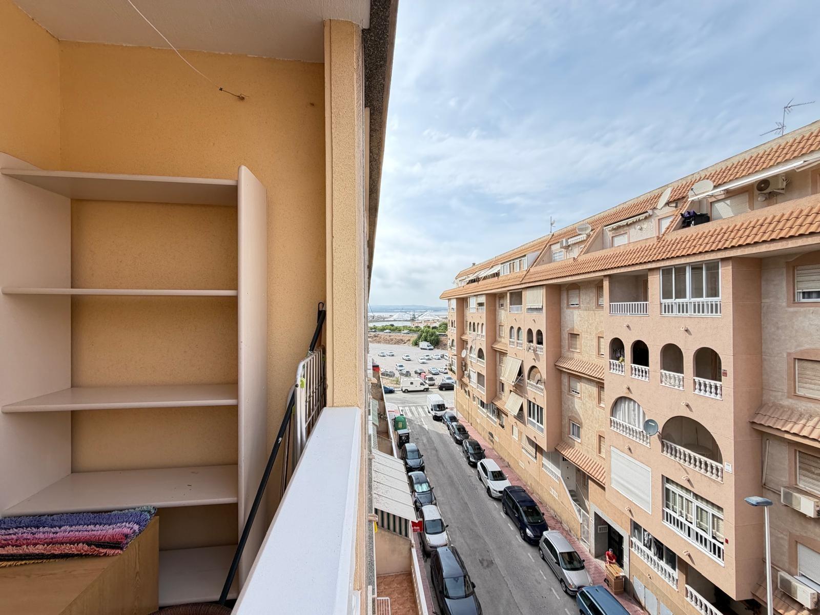 For sale - 2 Bedroom 1 Bathroom Apartment in Torrevieja - PARQUE DE LAS NACIONES  - Alicante